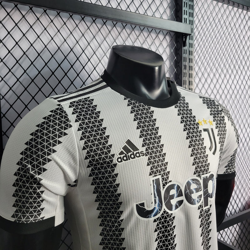 CAMISA DA JUVENTUS 22/23 TRADICIONAL 2 VERSÃO PLAYER