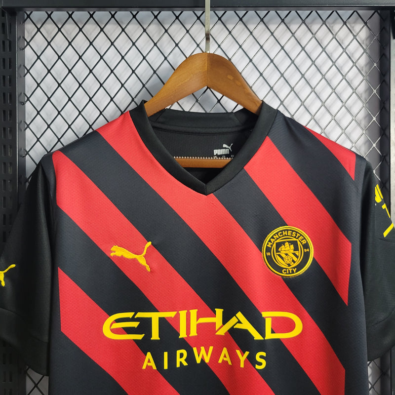 CAMISA DO MANCHESTER CITY 22/23 PRETO E VERMELHO